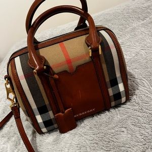 Authentic Burberry handbag medium size perfect size great condition